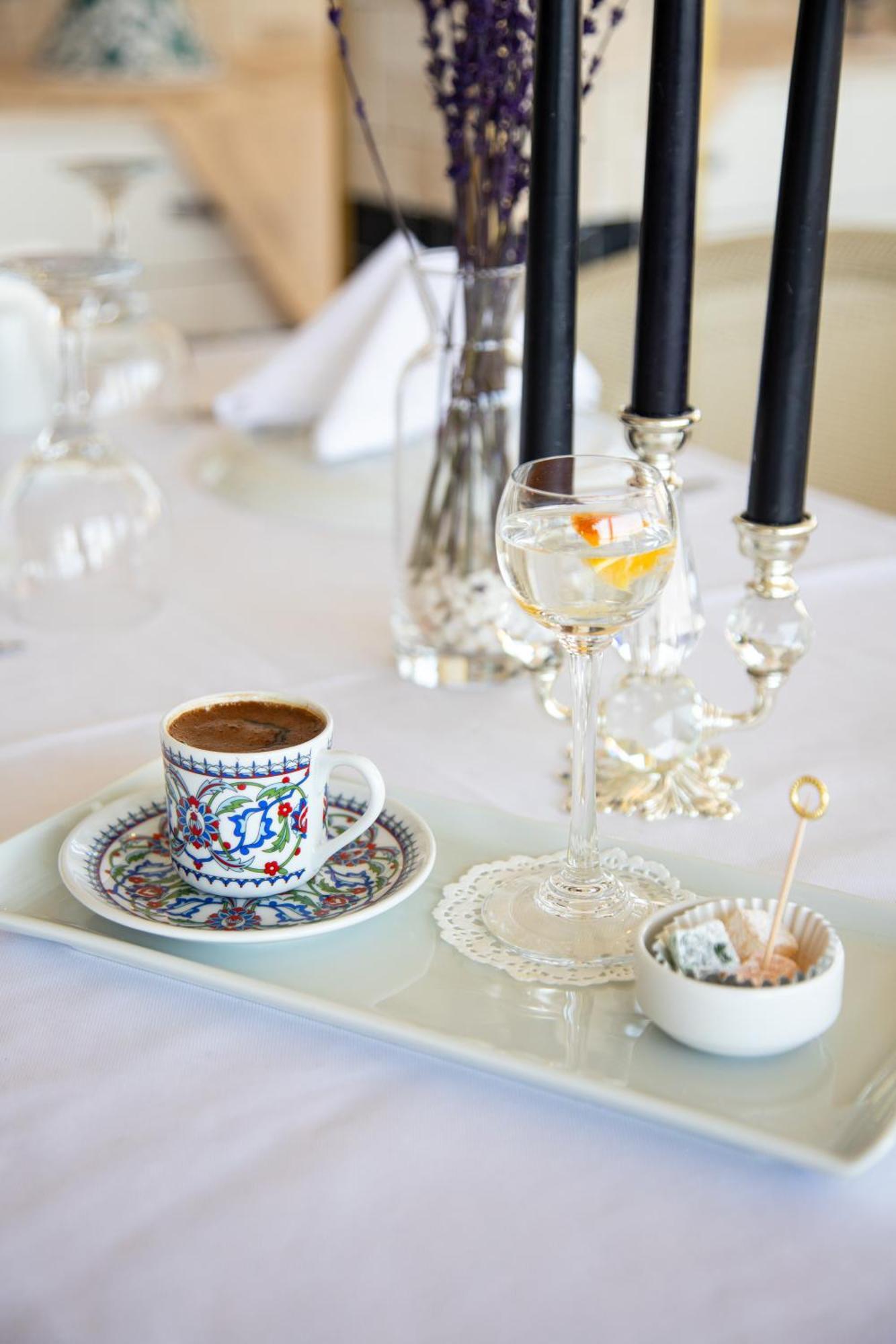Nayla Palace Hotel-special Category Otel *